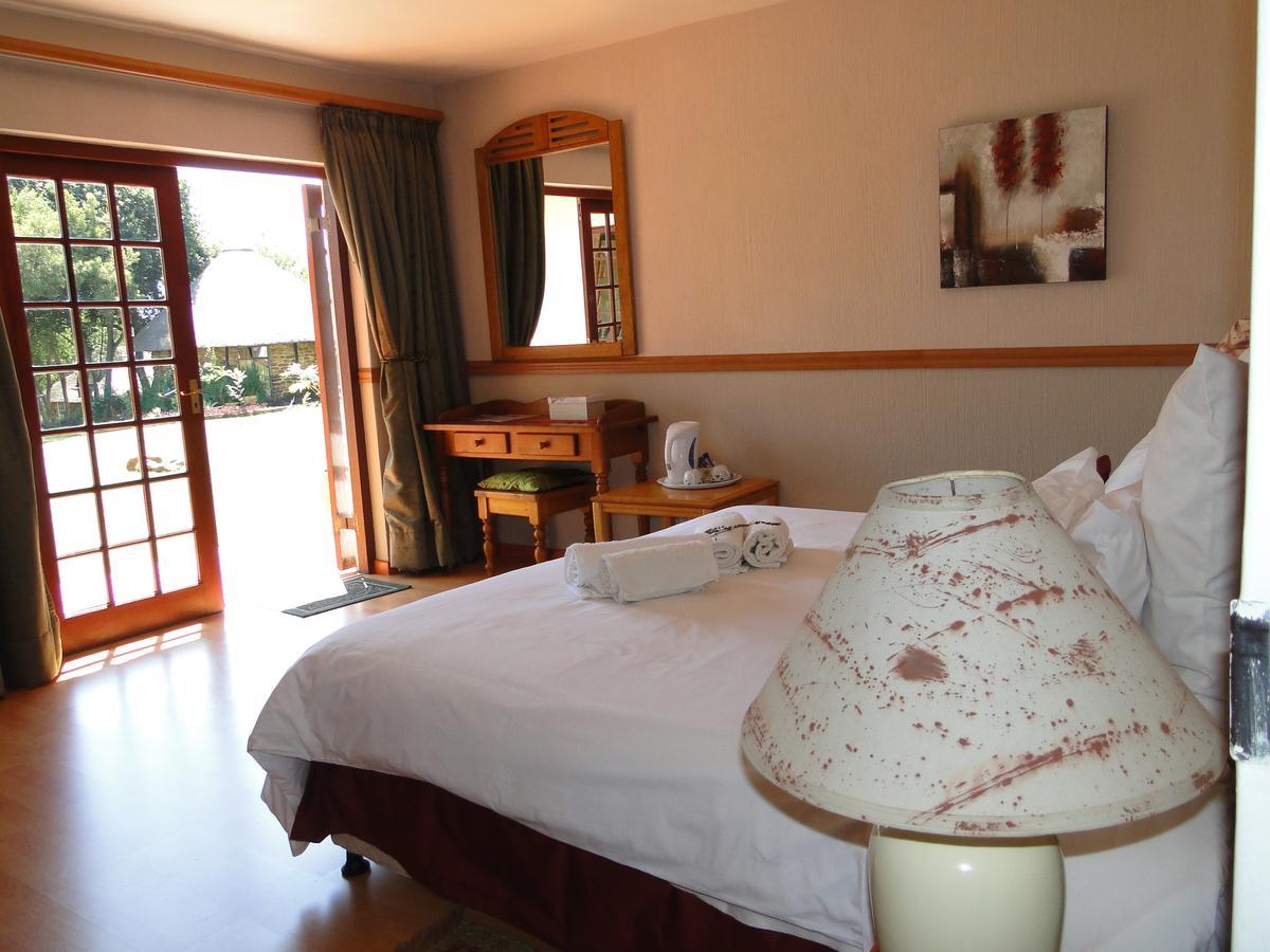 Mokoya Lodge Hekpoort Exterior photo